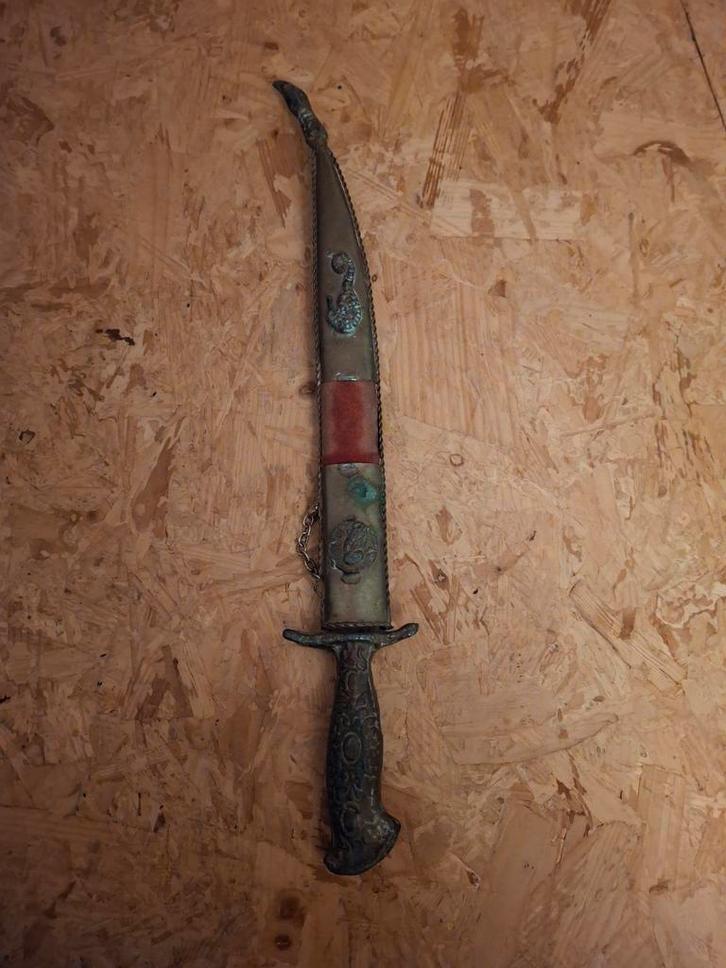 Oud decoratief mes met schede, Antiek en Kunst, Antiek | Overige Antiek, Ophalen of Verzenden