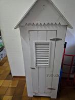 Witte kast in strandhuisstijl, Ophalen