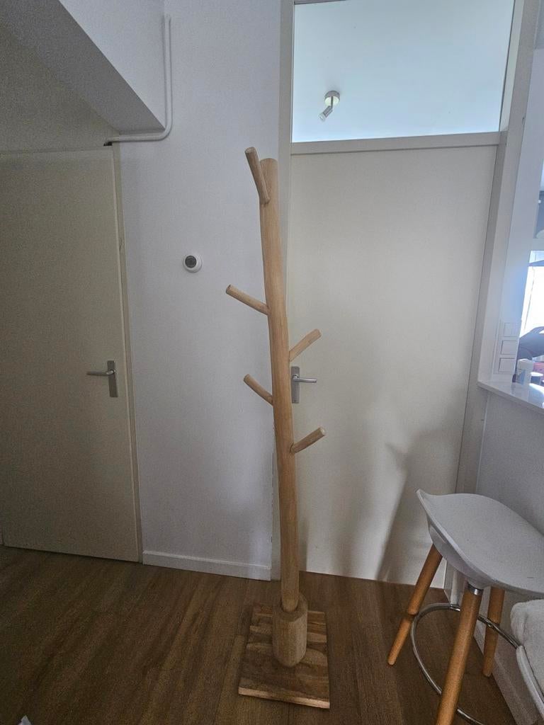 Houten kapstok van Leen Bakker, zo goed als nieuw, Ophalen, Zo goed als nieuw, Staande kapstok, 150 tot 200 cm
