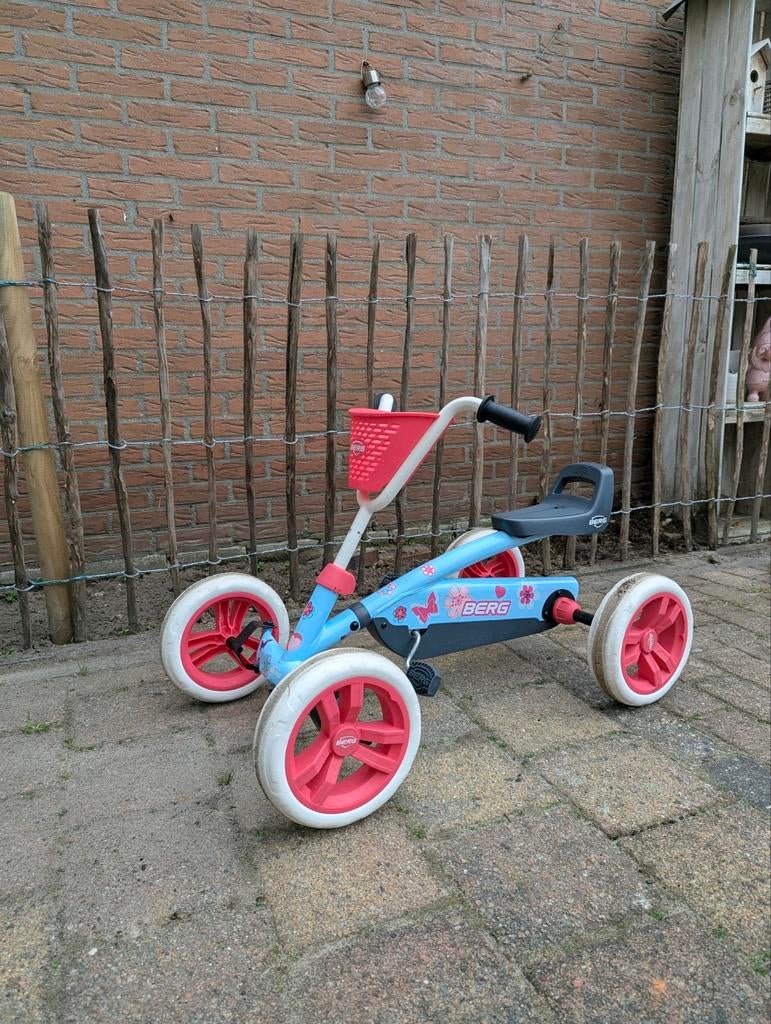 Berg Buzzey Bloom skelter voor 2-5 jaar, Ophalen, Gebruikt, Berg