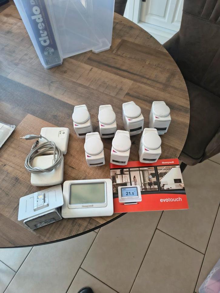 Honeywell Evo home, Doe-het-zelf en Verbouw, Thermostaten, Gebruikt, Slimme thermostaat, Ophalen