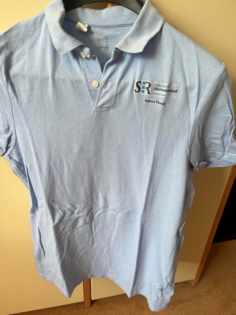 Lichtblauwe Decathlon Polo Maat S met Studentenraad Logo, Ophalen of Verzenden, Gedragen, Maat 46 (S) of kleiner, Blauw