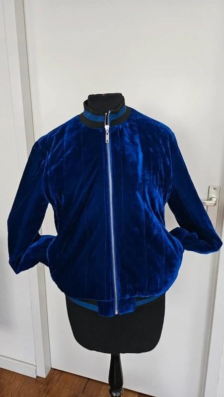 Blauw fluwelen jasje van Aaiko maat 36, Ophalen of Verzenden, Zo goed als nieuw, Maat 36 (S), Blauw