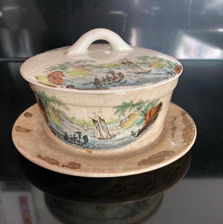 Delft Faience Petit Feu 1725 -1770 | Botervloot rood gemerkt, Ophalen of Verzenden