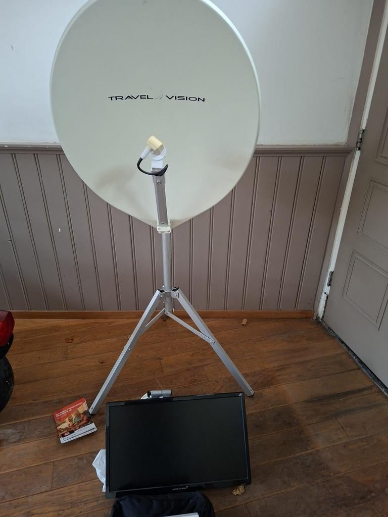 Sateliet TV camper, Ophalen, Zo goed als nieuw, (Schotel)antenne, Overige merken