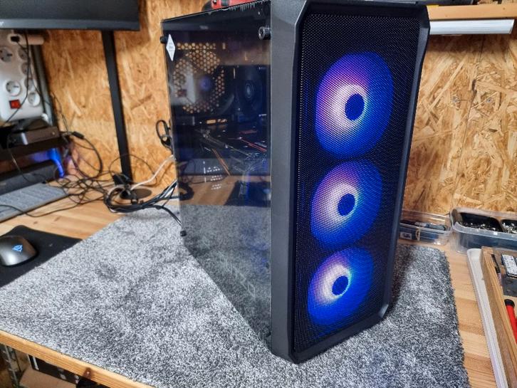 Game Pc i7 6700 4.00Ghz/RX 56 VEGA 8GB/SSD+HDD/16GB/Win 11, Computers en Software, Desktop Pc's, Zo goed als nieuw, 3 tot 4 Ghz