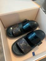 Louis vuitton dames slipper mt 35, Ophalen of Verzenden, Zo goed als nieuw, Dames, Laarzen