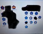 Gezocht badges blauwe met rood rand, Ophalen of Verzenden, Zo goed als nieuw, Embleem, Speld of Insigne