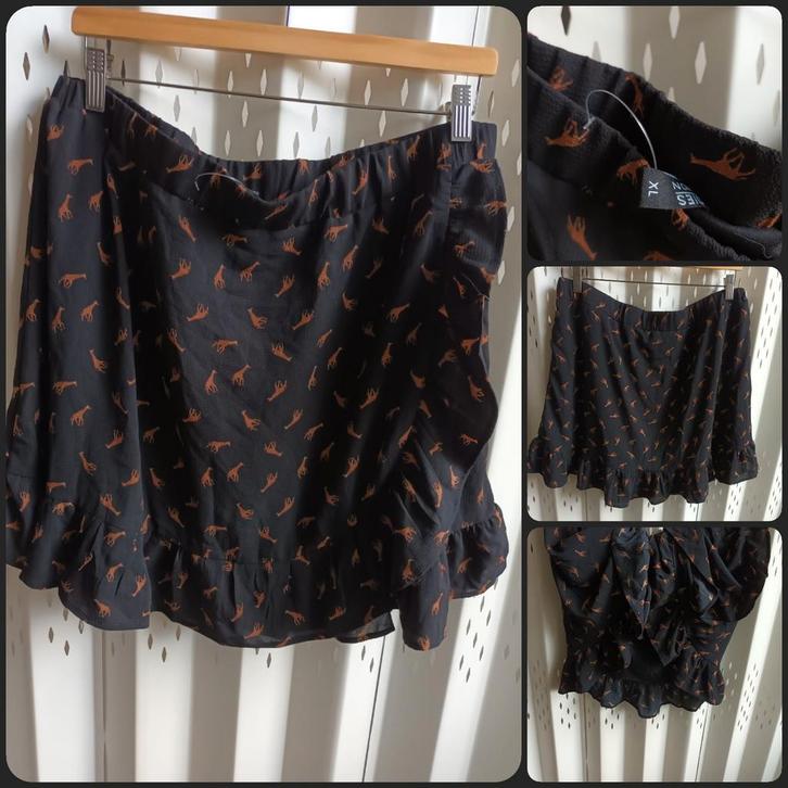 Zwarte rok en onderrokje met giraffenprint en ruches XL NEW, Kleding | Dames, Rokken, Zo goed als nieuw, Maat 46/48 (XL) of groter