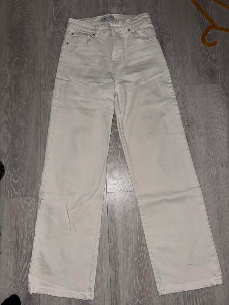 Mooie beige Primark broek, amper gedragen, rekbaar, Kleding | Dames, Broeken en Pantalons, Ophalen of Verzenden, Zo goed als nieuw