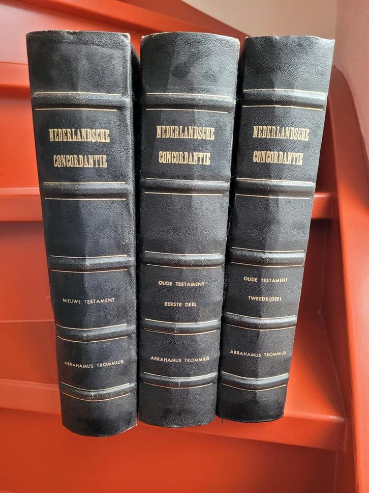 Nederlandse Concordantie Oude en Nieuwe Testament 3 delen, Boeken, Godsdienst en Theologie, Ophalen of Verzenden