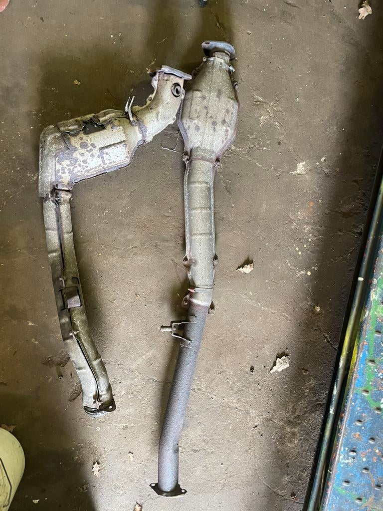 Subaru impreza gtt uitlaat origineel ! Met kat, Ophalen, Gebruikt, Subaru