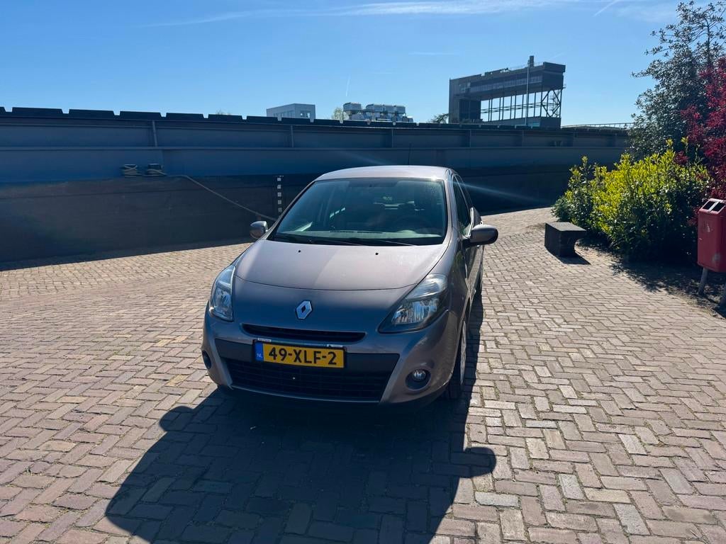 Renault Clio 1.5 dCi Authentique, Auto's, Renault, Bedrijf, Te koop, Clio, ABS, Airbags, Boordcomputer, Centrale vergrendeling