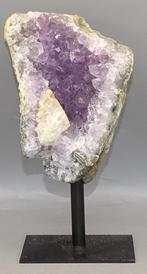 Amethist met Calciet op standaard – 17,5 cm, Ophalen of Verzenden, Mineraal