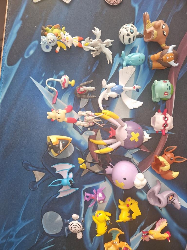 Pokemon poppetjes (sommige vintage) officieel., Verzamelen, Ophalen