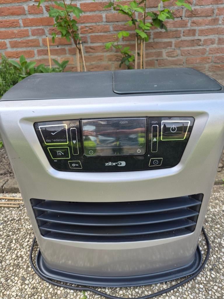 Zibro LC-400 petroleumkachel, Huis en Inrichting, Kachels, Ophalen, Gebruikt, Overige brandstoffen, Petroleumkachel