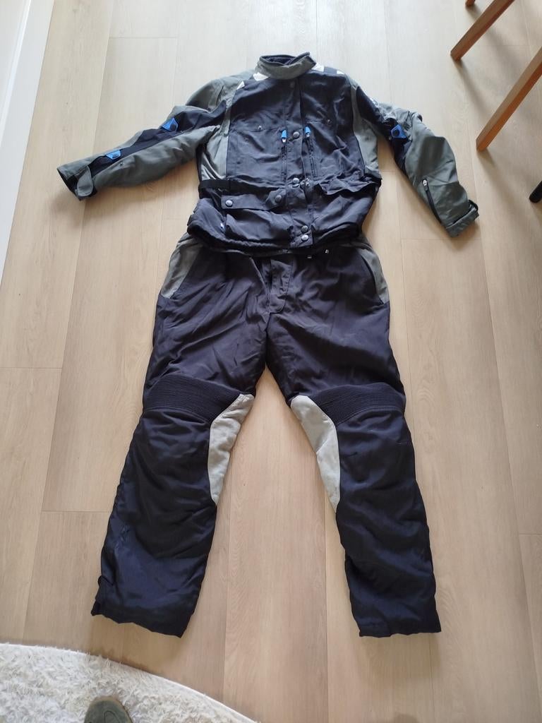 BMW dames motorpak. Broek maat 58, jas maat 44, Motoren, Kleding | Motorkleding, Ophalen of Verzenden, Tweedehands, Dames, Combipak