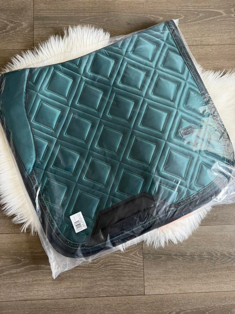 HorseGloss zadeldek dressuur (ps of sweden, anky, lemieux, Ophalen of Verzenden, Zo goed als nieuw