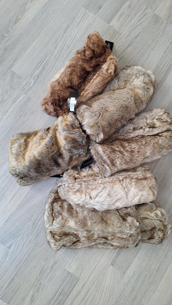 6 paar one size faux fur beenwarmers, Onbekend, Ophalen of Verzenden, Nieuw, Sjaal