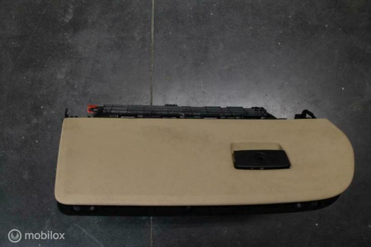 Handschoenenkastje beige BMW X4 F26 (2014-heden), Auto-onderdelen, Dashboard en Schakelaars