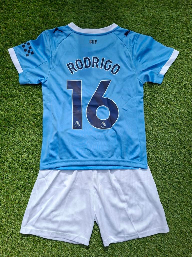 Voetbaltenue Manchester City- Maat 116/122 (Kinderen), Ophalen of Verzenden, Nieuw, Jongen of Meisje, Sport- of Zwemkleding