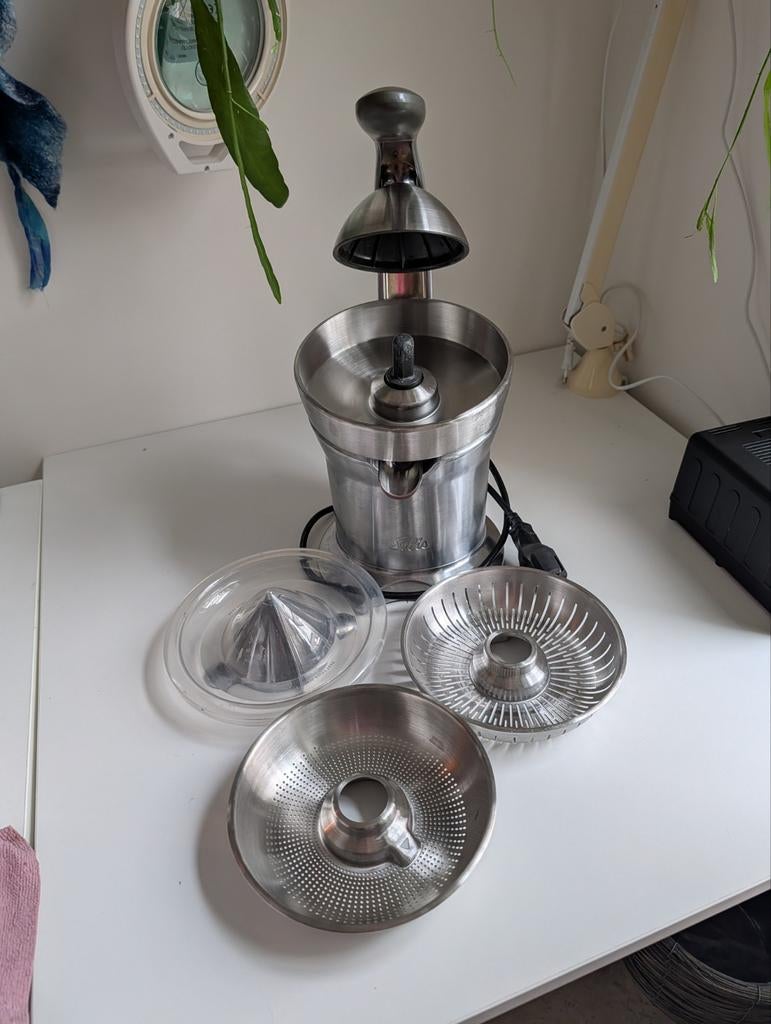 Solis juice press RVS, Witgoed en Apparatuur, Juicers, Ophalen, Gebruikt