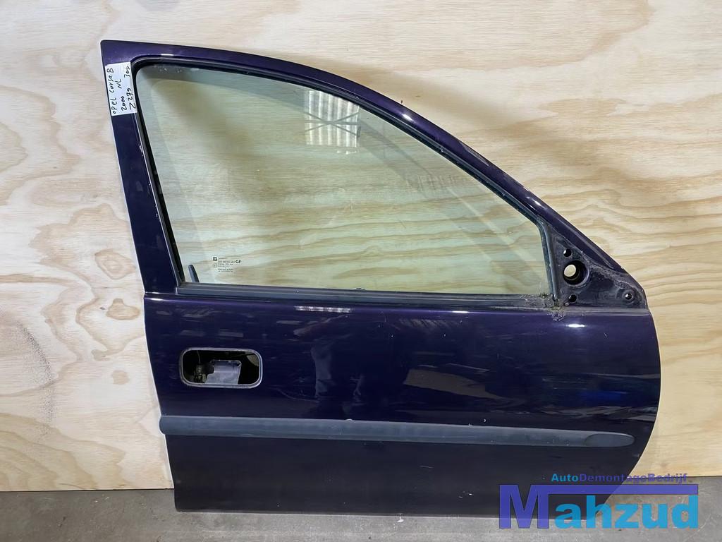 OPEL CORSA B Blauw Z279 Rechts Voor deur portier 1993-1999, Auto-onderdelen, Gebruikt, Deur, Opel Automobile GmbH, Ophalen of Verzenden