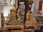 Grote antieke bronzen Franse pendule 55 h 41 b. €790., Antiek en Kunst, Ophalen
