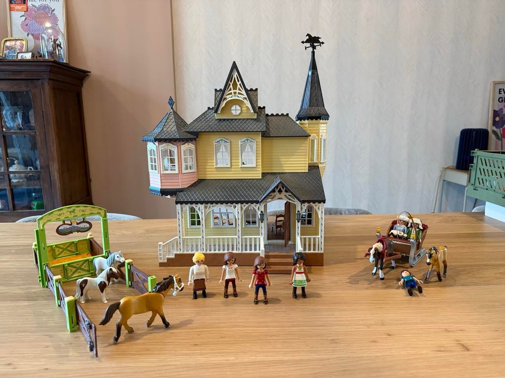Playmobil Spirit Huis met Stal, Kinderen en Baby's, Speelgoed | Playmobil, Ophalen of Verzenden, Gebruikt, Complete set