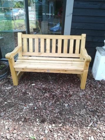 Tuinbank Luuk en Hugo beschikbaar voor biedingen