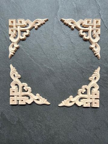 Chinees houtsnijwerk ornament hoek set van 4 chinese hoeken  beschikbaar voor biedingen