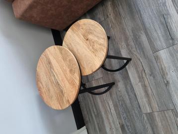 Mangohout salontafel bijzettafel  beschikbaar voor biedingen