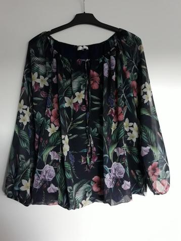 Mooie  zomerse  tuniek met bloemen maat 42  beschikbaar voor biedingen