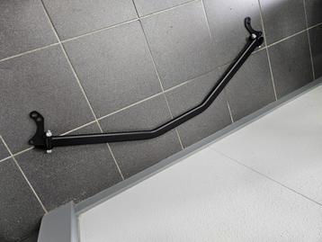 BMW E90 E91 E92 E93 E87 veerpootbrug, bashbar en firewall beschikbaar voor biedingen