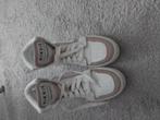 Hoge sneakers van NIKKI, Kleding | Dames, Ophalen of Verzenden, Zo goed als nieuw, Sneakers of Gympen