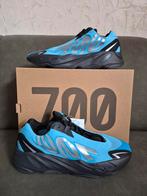 Adidas Yeezy 700 / 49 1/3, Kleding | Heren, Schoenen, Ophalen of Verzenden, Nieuw, Overige kleuren, Adidas Yeezy