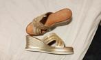 Mooie sandaaltjes goud glitter maat 41, Ophalen of Verzenden, Zo goed als nieuw, Overige kleuren, Sandalen of Muiltjes