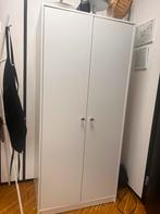 Ikea kast met zilveren deurhandels, Huis en Inrichting, Ophalen, Zo goed als nieuw