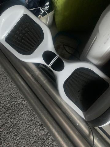 Oxbourd defect met lader beschikbaar voor biedingen