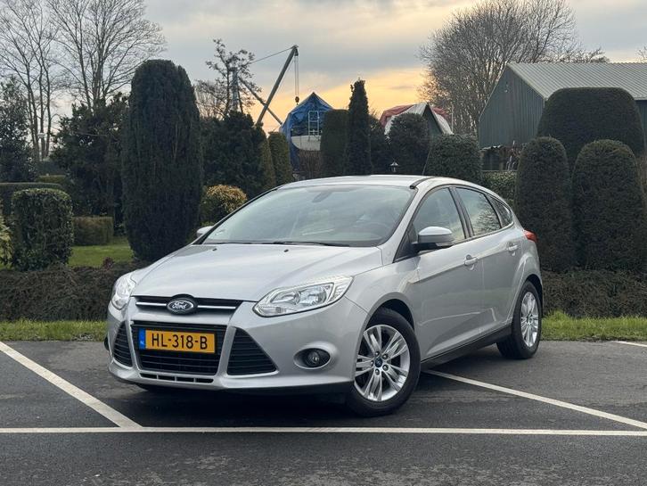 Ford Focus 1.6 Ti-vct Titanium 2014 - AUTOMAAT, CLIMA, CRUIS, Auto's, Ford, Particulier, Focus, ABS, Adaptieve lichten, Airbags