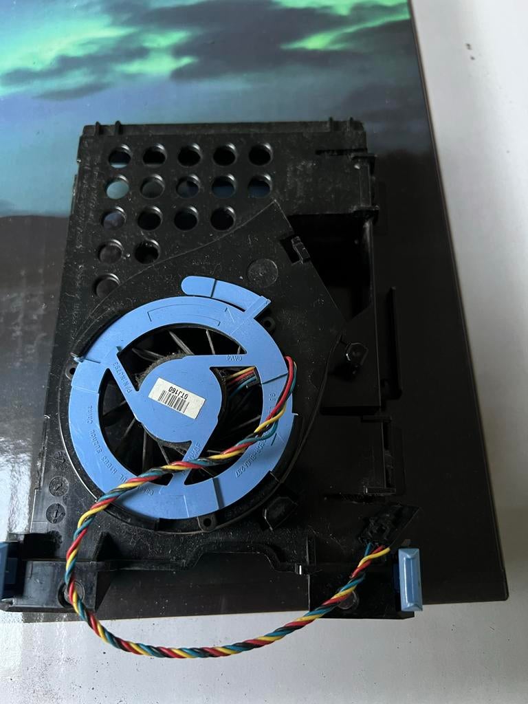 Harde schijf koeler brushless motor 12v 0.5A, Ophalen, Gebruikt, Luchtkoeling
