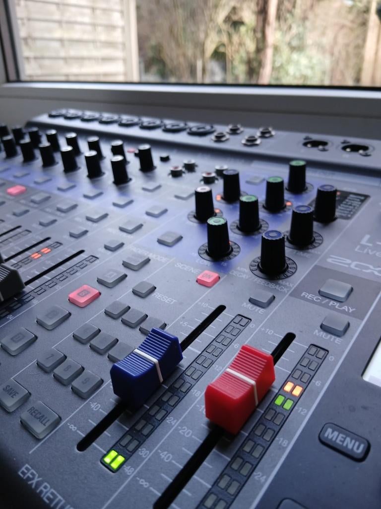 Zoom L-12 livetrak, Audio, Tv en Foto, Professionele Audio-, Tv- en Video-apparatuur, Ophalen of Verzenden, Gebruikt, Audio