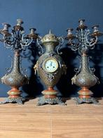 (78) Antieke Franse Empire-stijl Vaaspendule + kandelaren, Antiek en Kunst, Verzenden