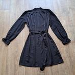 zwart satijnen jurkje mt S/M, Kleding | Dames, Jurken, Zwart, Ophalen of Verzenden, Zo goed als nieuw, Maat 36 (S)