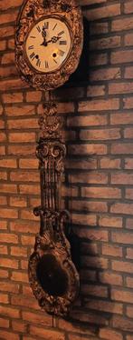 Antieke klok, Ophalen