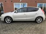 Hyundai i30 1.6i i-Catcher LEER / STOELVERW / CLIMA / CRUISE, Auto's, Gebruikt, 4 cilinders, Handgeschakeld, I30