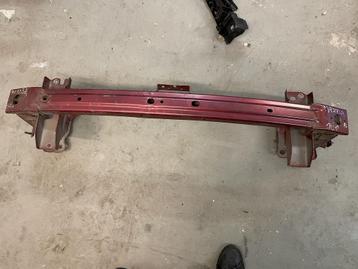 Mazda 5 bumperbalk voor  beschikbaar voor biedingen