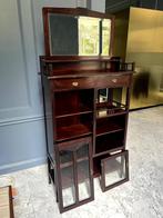 Charmant antiek kastje, Huis en Inrichting, Ophalen, Gebruikt, 1 of 2 laden, Charmant klassiek kersenhout