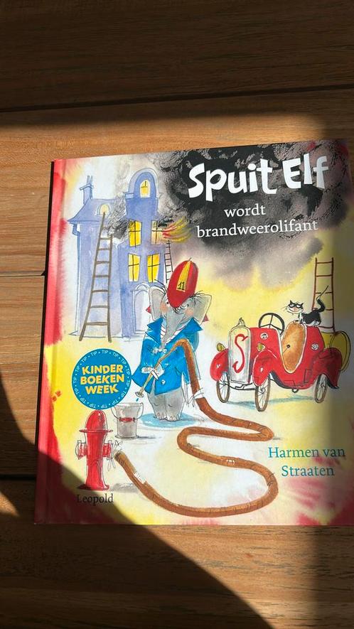 Harmen van Straaten - Spuit Elf wordt brandweerolifant, Boeken, Prentenboeken en Plaatjesalbums, Zo goed als nieuw, Ophalen of Verzenden