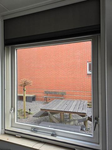 Hor z g.a.n. 161 cm hoog x 131 cm breed wit / antraciet  beschikbaar voor biedingen